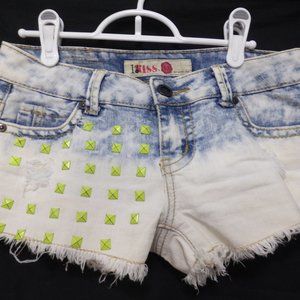 FIRST KISS, denim shorts, stud design, distressed
